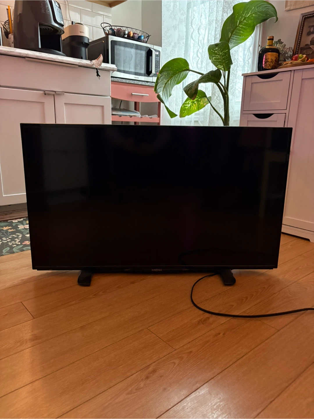 Insignia 40-inch LED TV