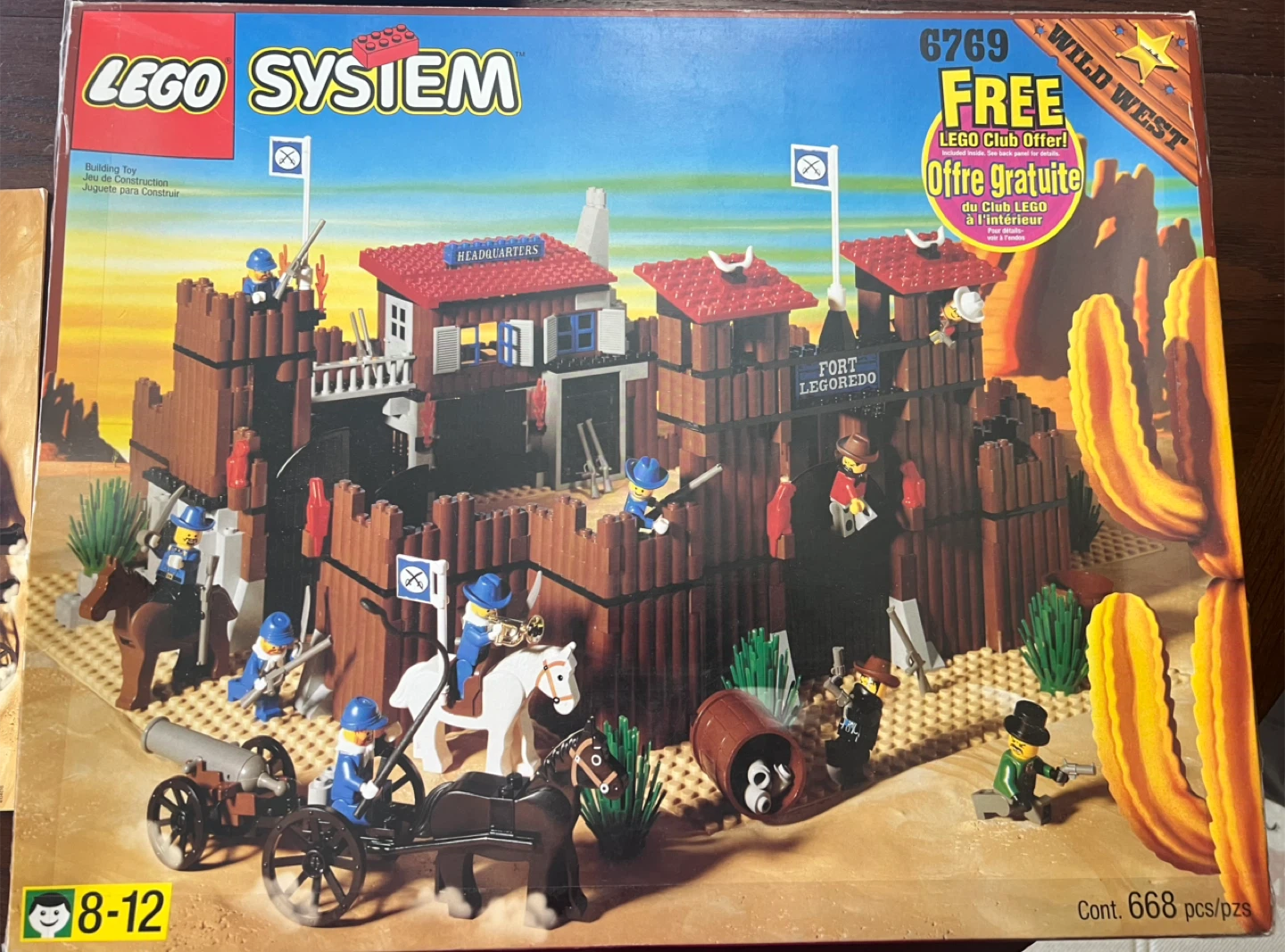 Lego Fort Legoredo - photo 3