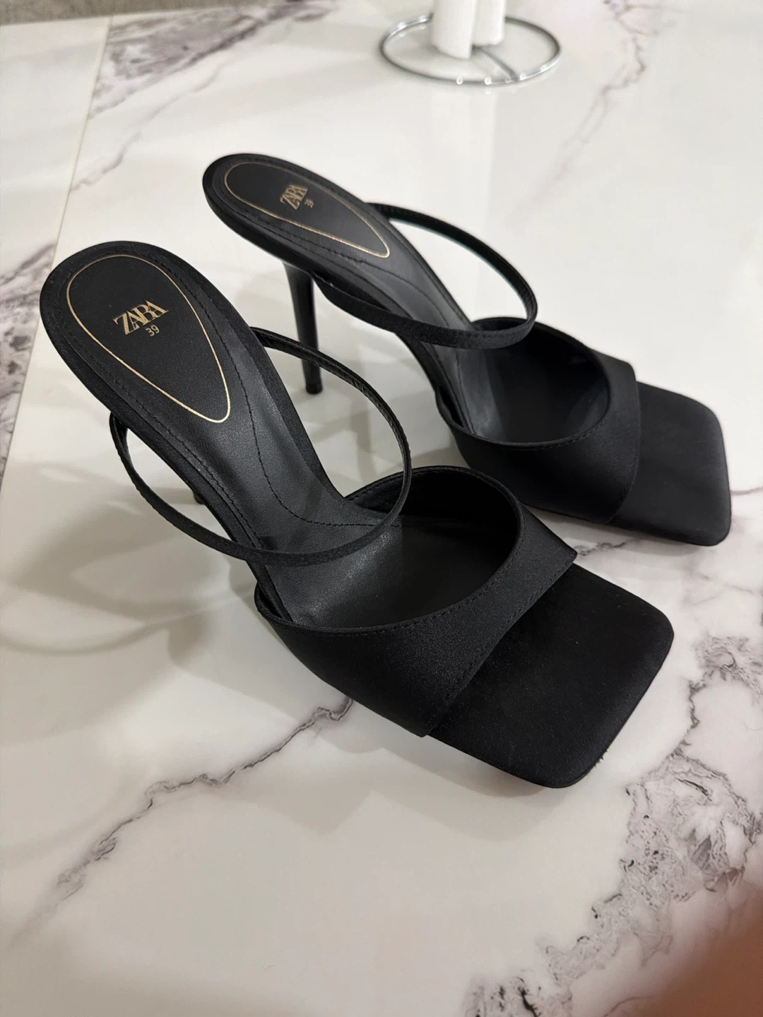 ZARA Black Satin Heeled Sandals Size 39 - photo 3