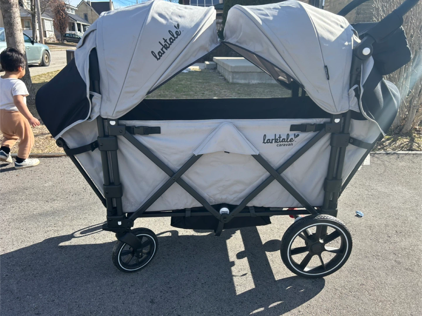 Larktale Caravan Double Wagon