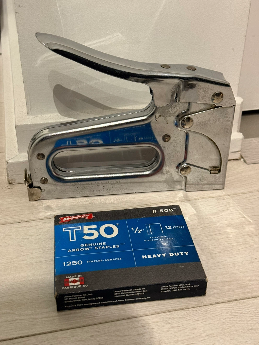 Arrow T50 Heavy Duty Stapler Gun with box of staples