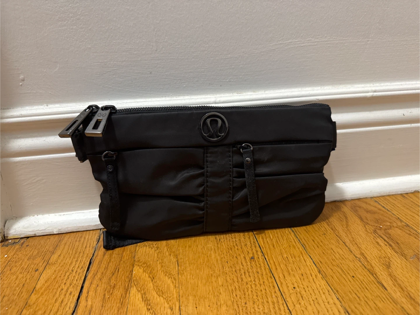 Ruched Vintage Lululemon Black Belt Bag