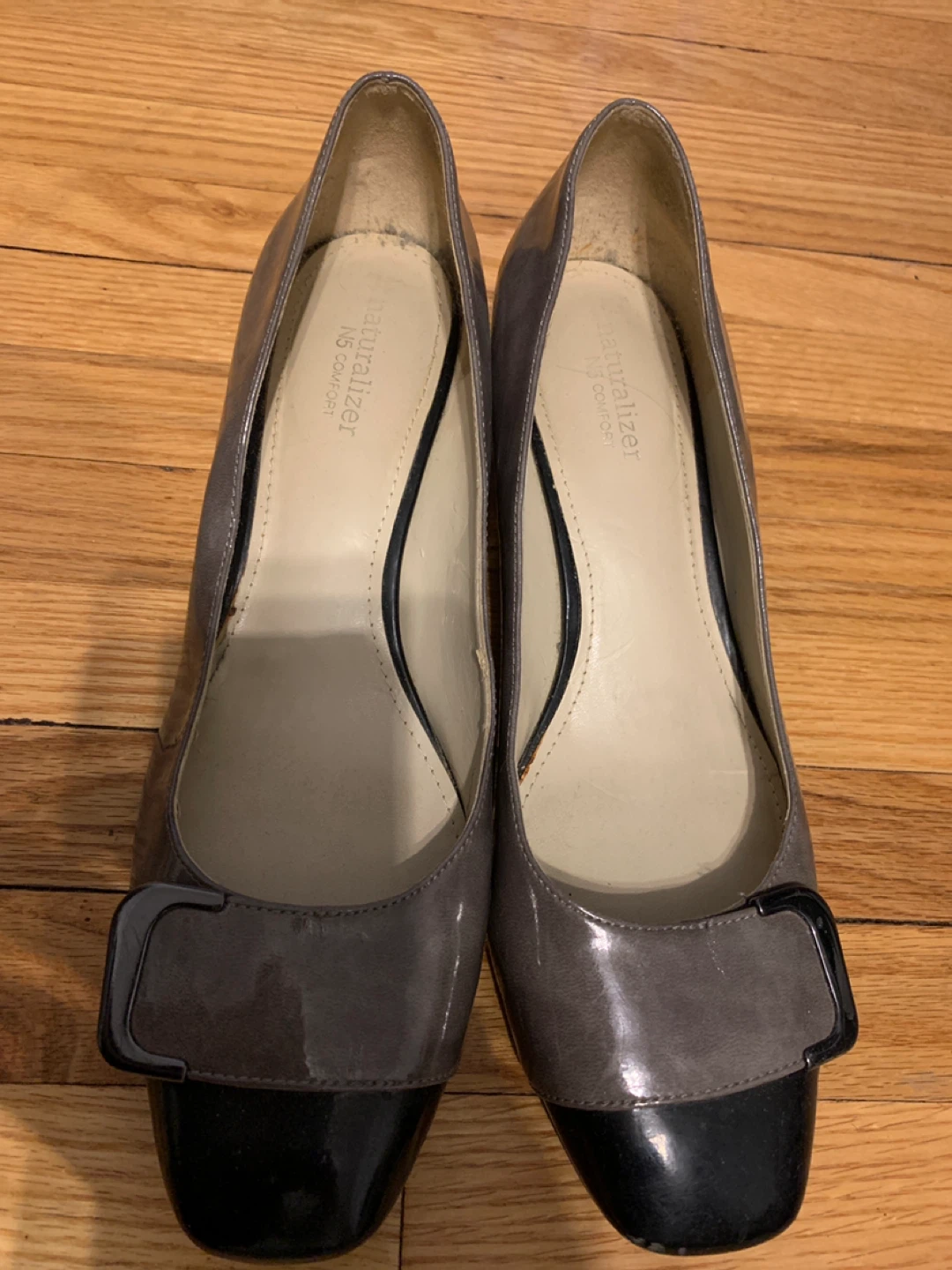 Naturalizer Women's Grey & Black Block Heel Pumps Size 7.5