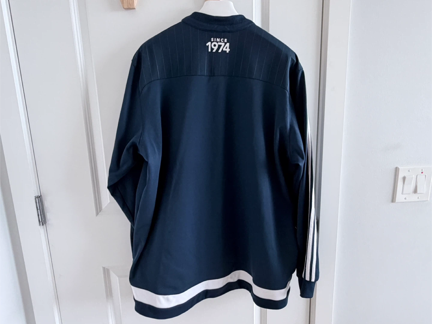 Authentic Adidas Vancouver Whitecaps Full Zip Jacket Size 2XL - photo 4