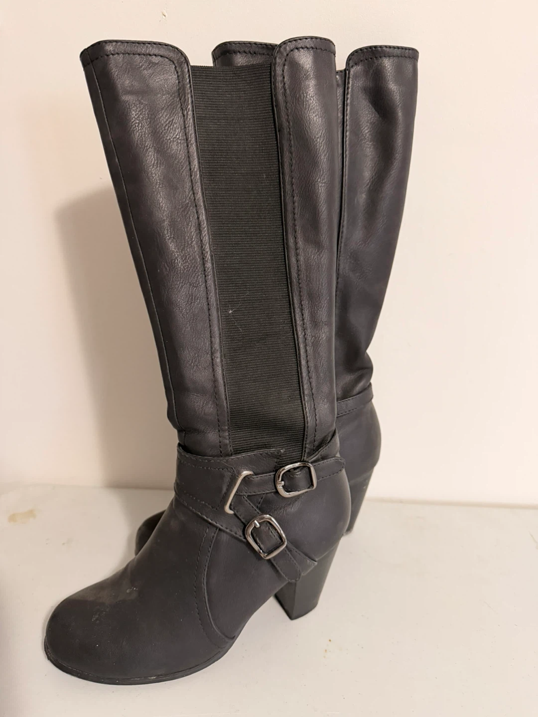 Black Knee-High Boots with Buckle Detail