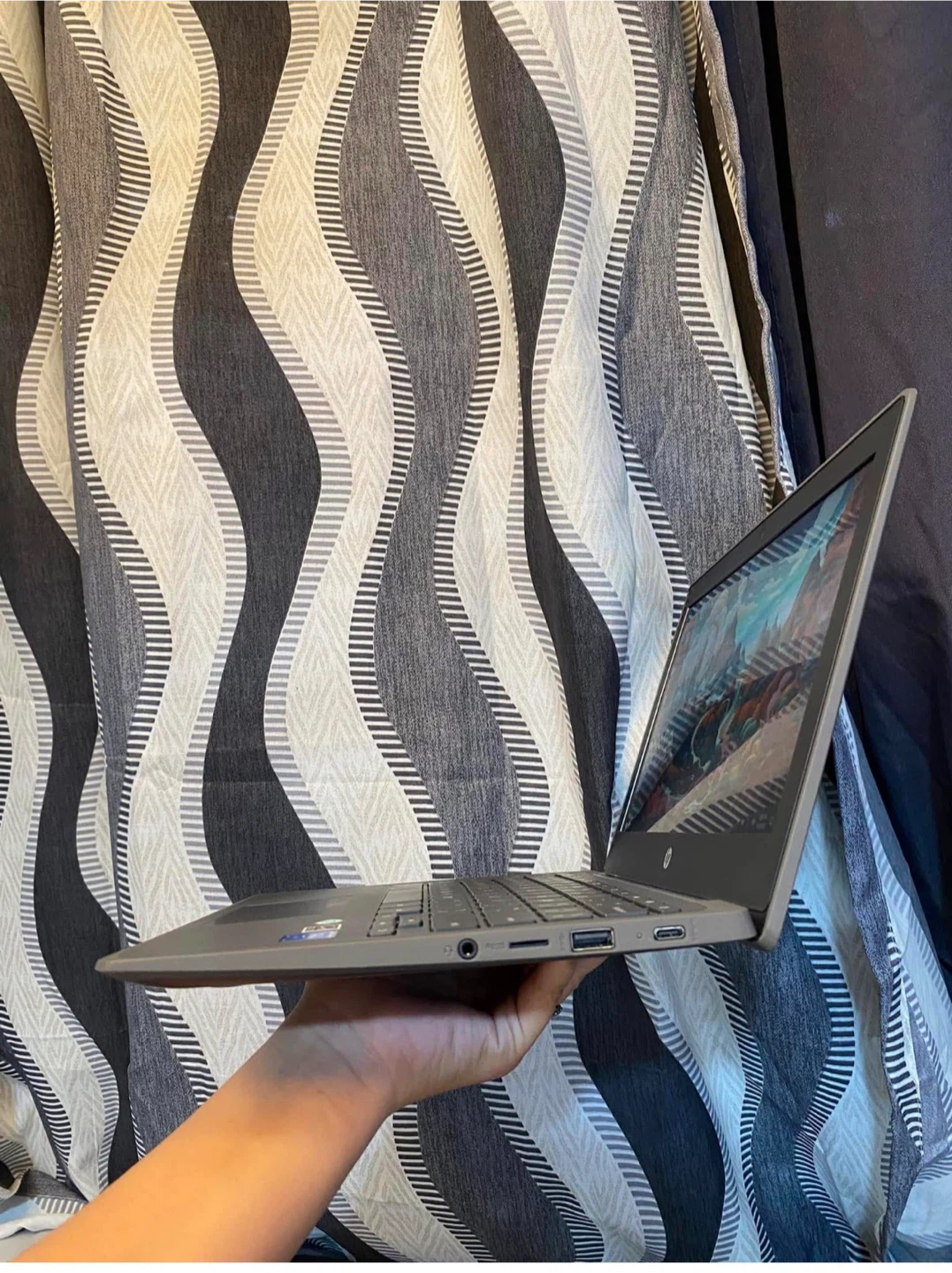 HP Chromebook Laptop - photo 2