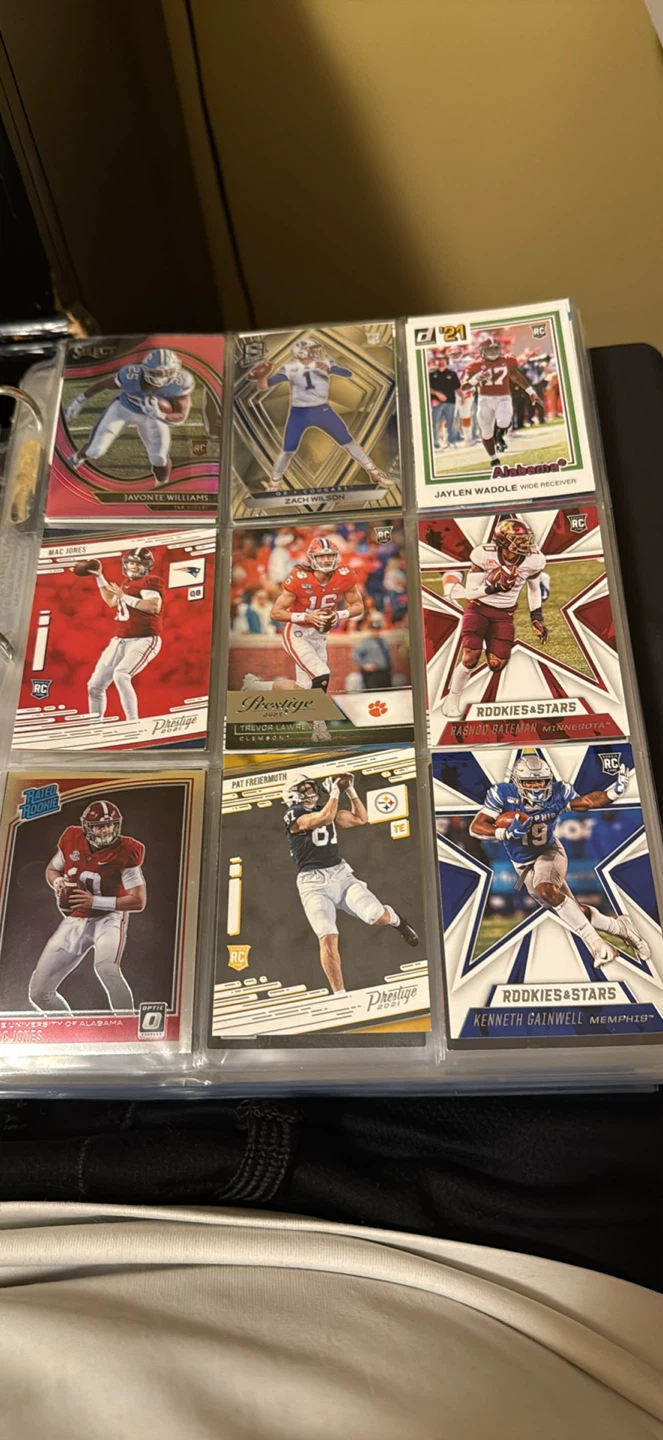 Collection of NFL Football Trading Cards