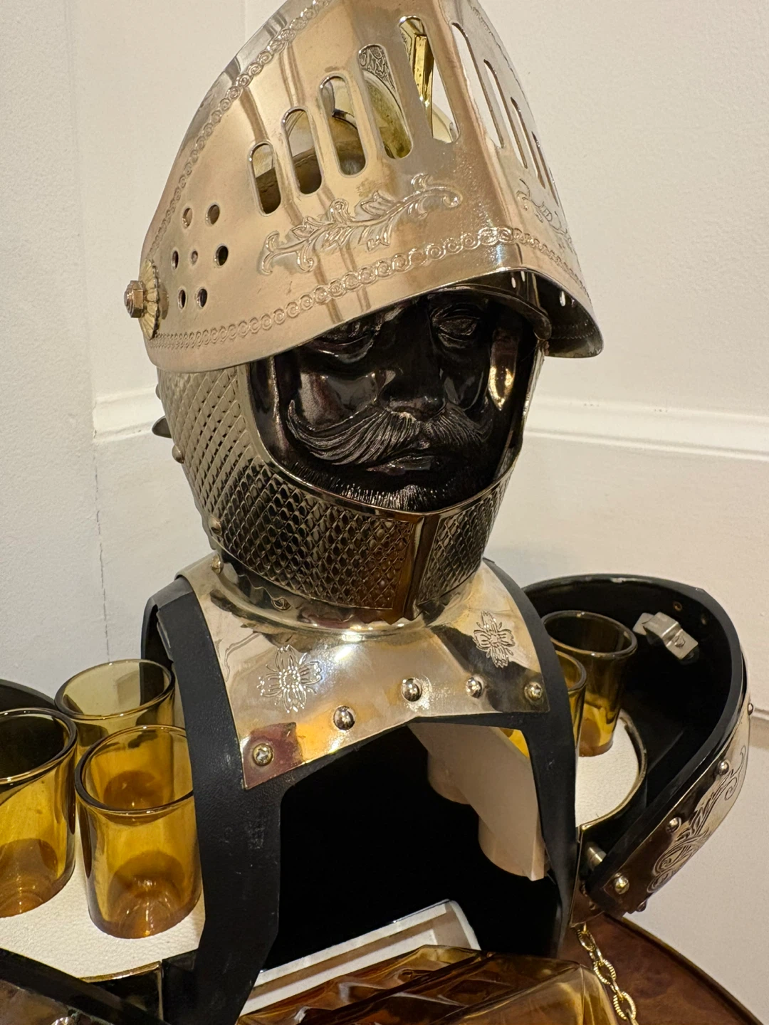 Knight Decanter Set with Glasses - photo 3