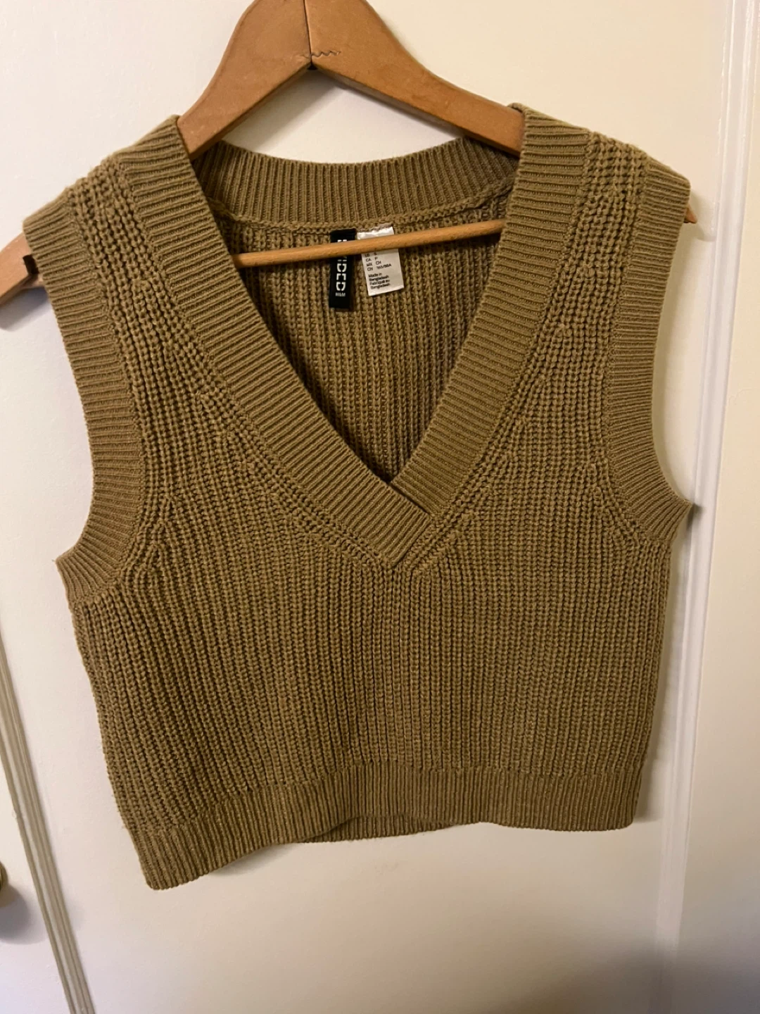 Divided H&M Women's Sweater Vest Size S