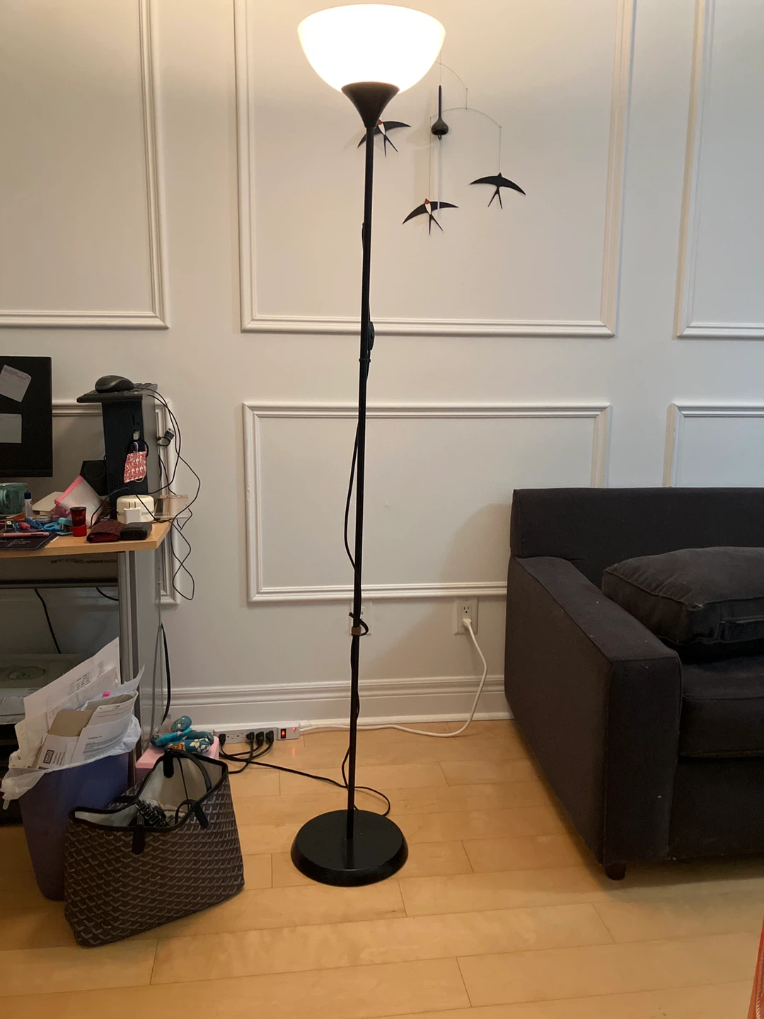 Black Floor Lamp - photo 2