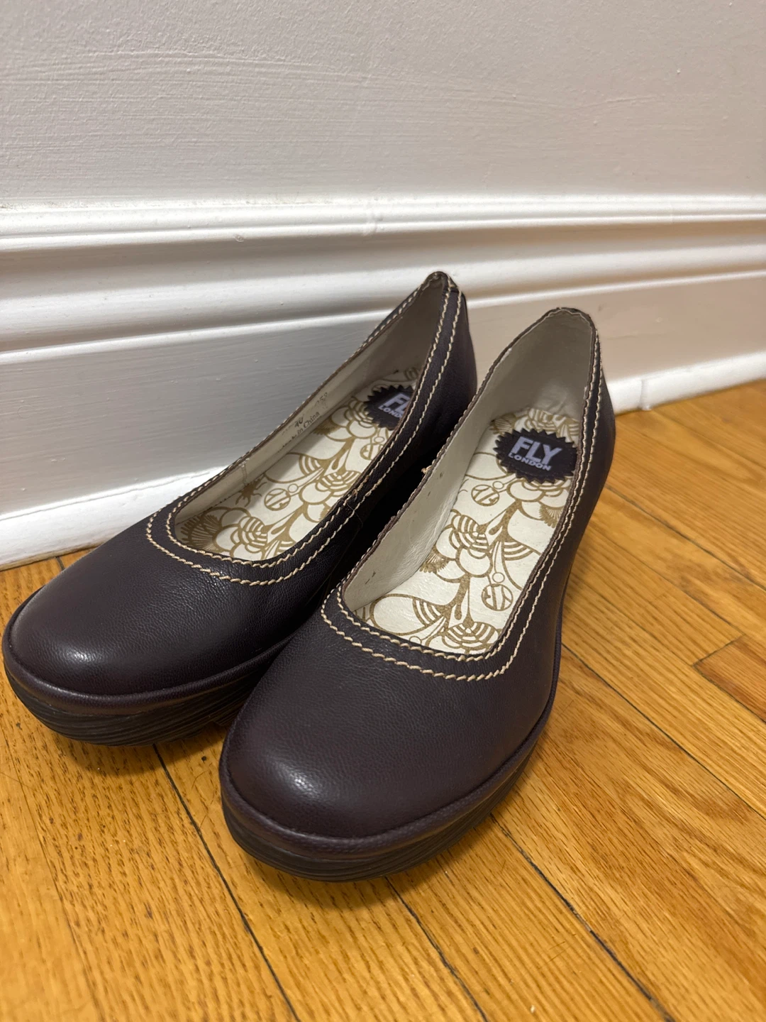 FLY LONDON Women's Brown Leather Wedge Shoes