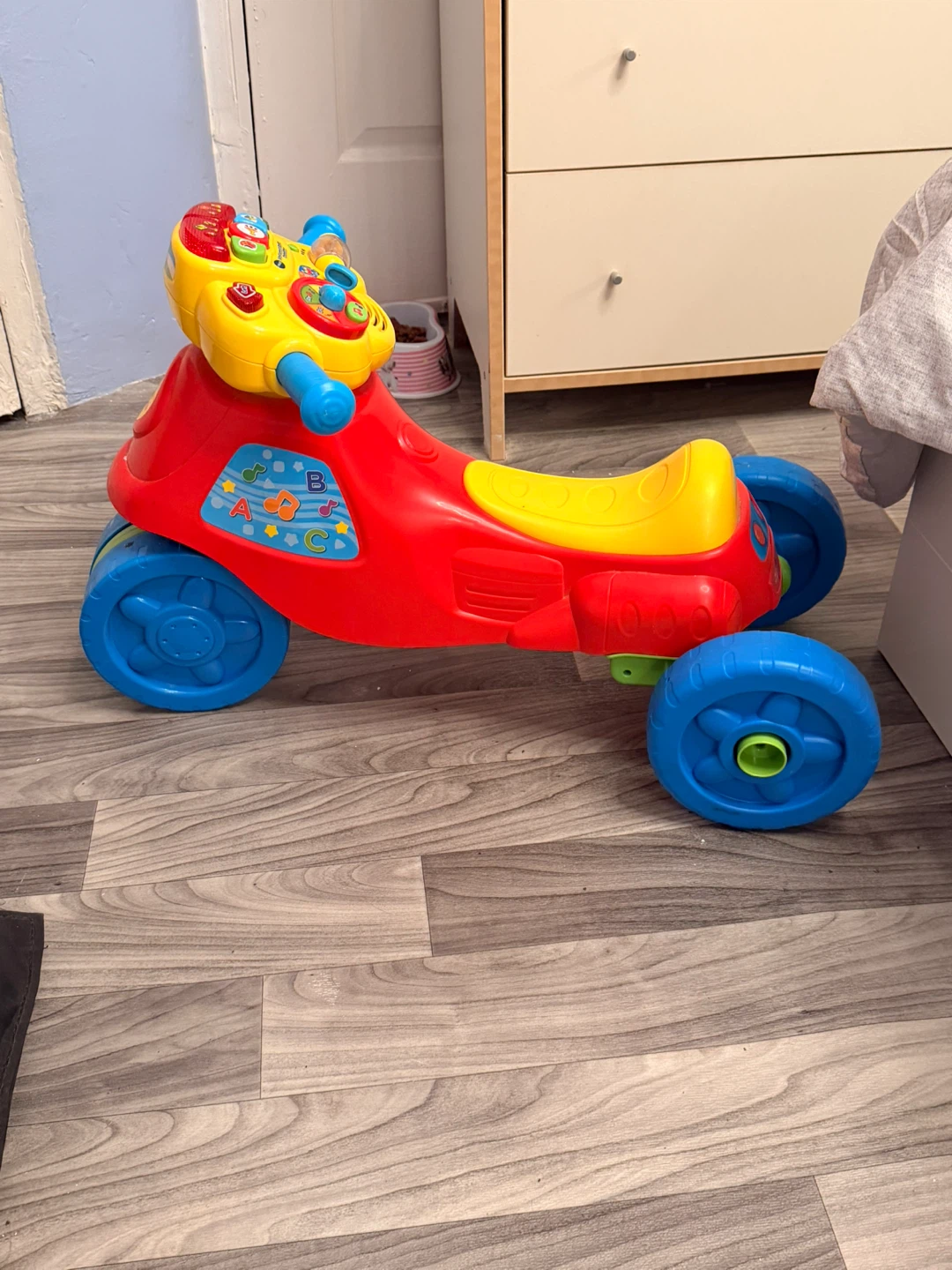 VTech Smart Learn & Grow Ride-On Toy