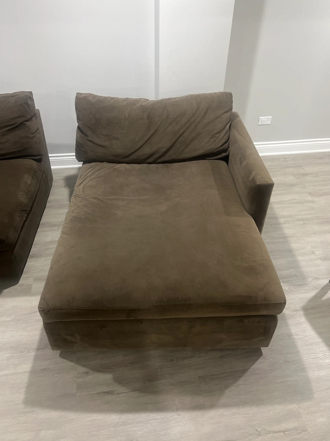 Brown Sectional Sofa - photo 2