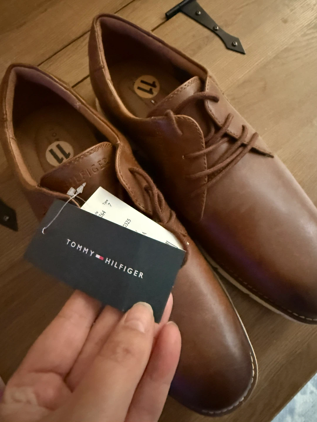 Tommy Hilfiger Men's Brown Leather Dress Shoes Size 11