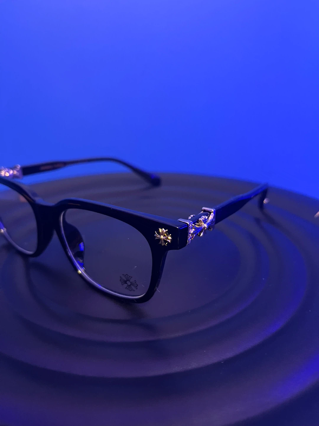 1:1 Chrome Hearts Black and gold Glasses