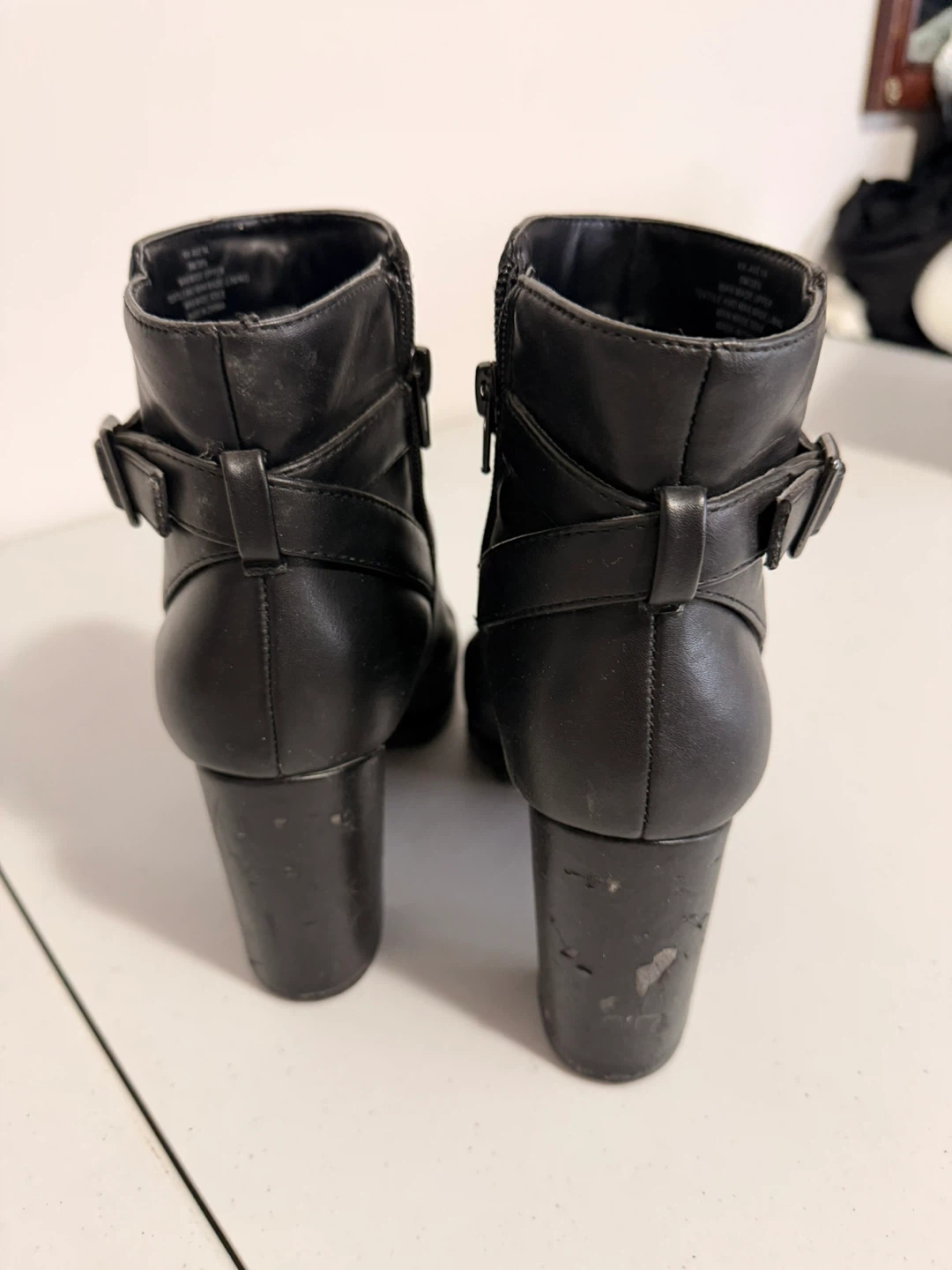 Kelly & Katie Black Ankle Boots Size 8M - photo 3