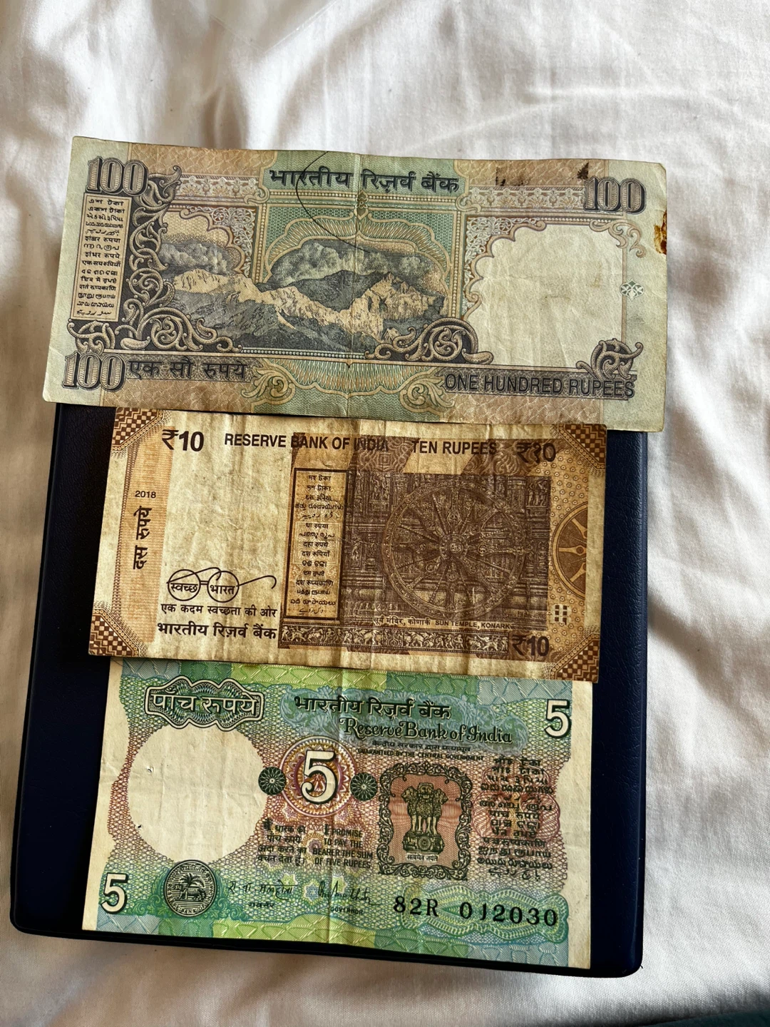 Vintage Indian Rupees Banknotes - 100, 10, and 5 - photo 2