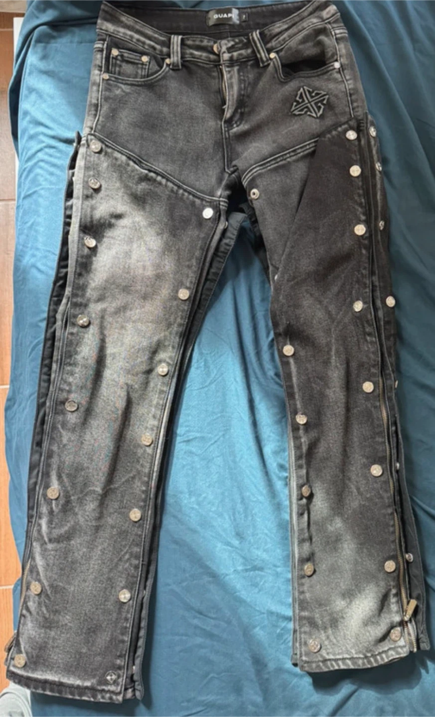 Guapi Premium Black Denim Jeans with Snap Button Details - photo 2