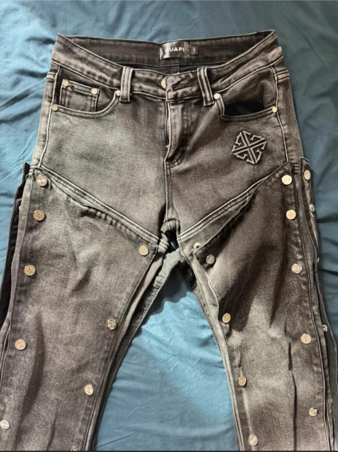 Guapi Premium Black Denim Jeans with Snap Button Details - photo 3