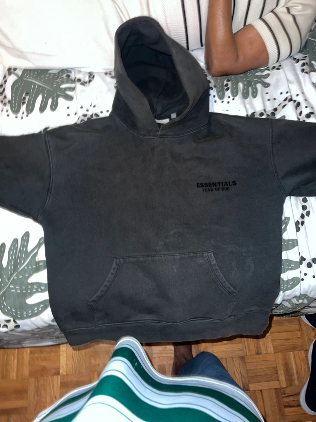 Essentials Fear of God Hoodie Size S