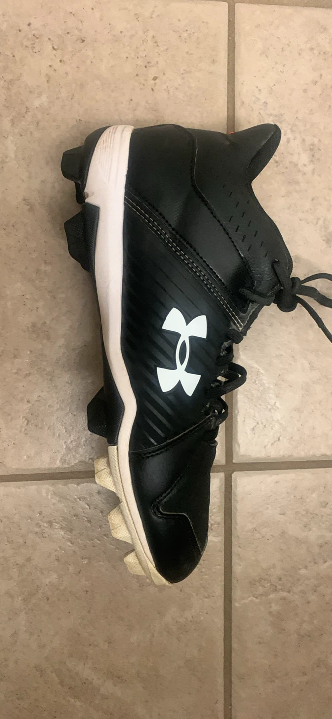 Under Armour Black Baseball Cleats Size 9 - photo 3