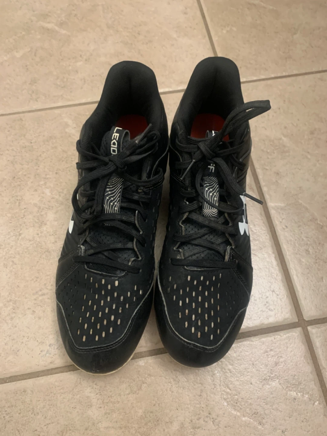 Under Armour Black Baseball Cleats Size 9