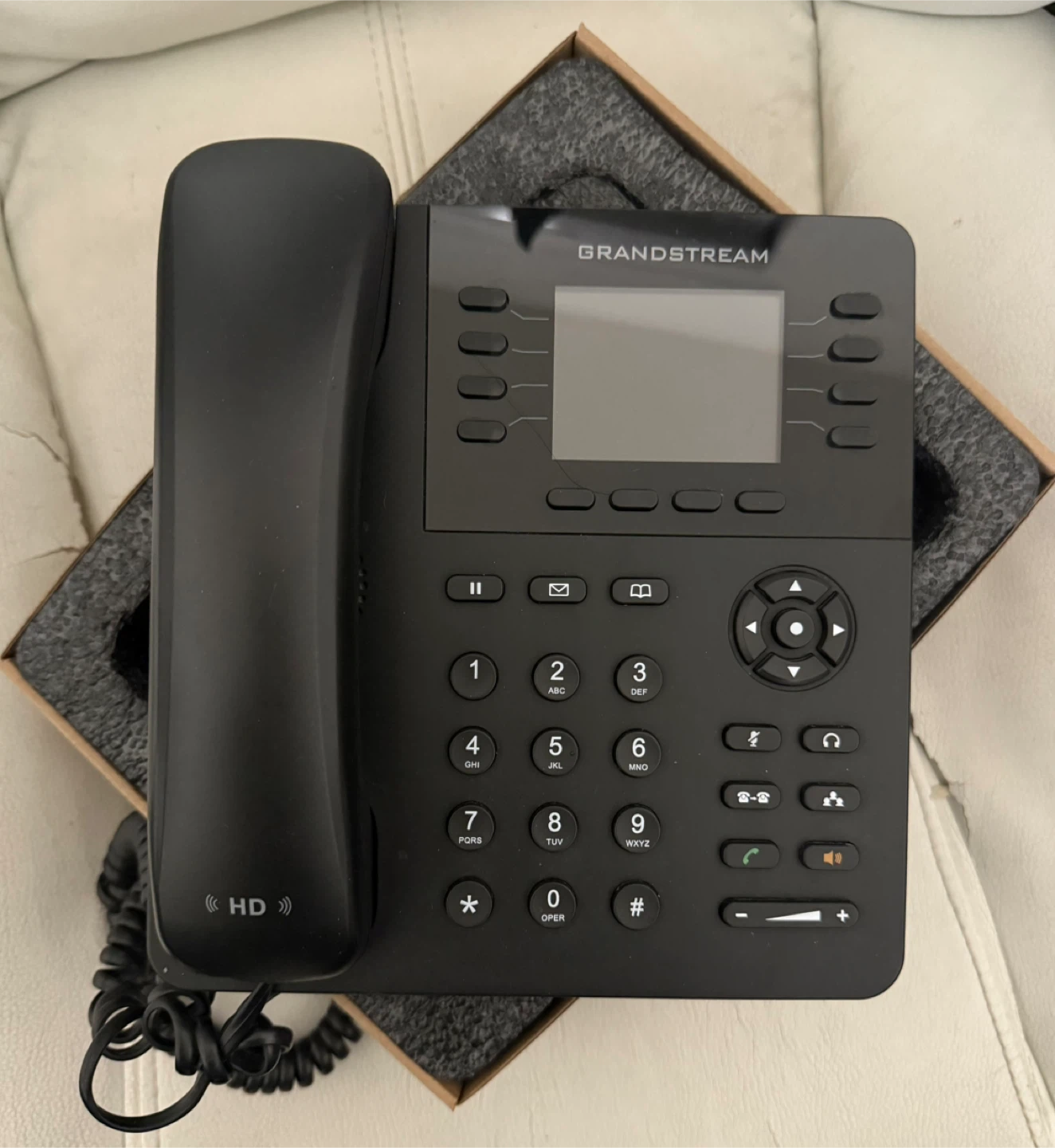 Grandstream IP Phone - photo 2