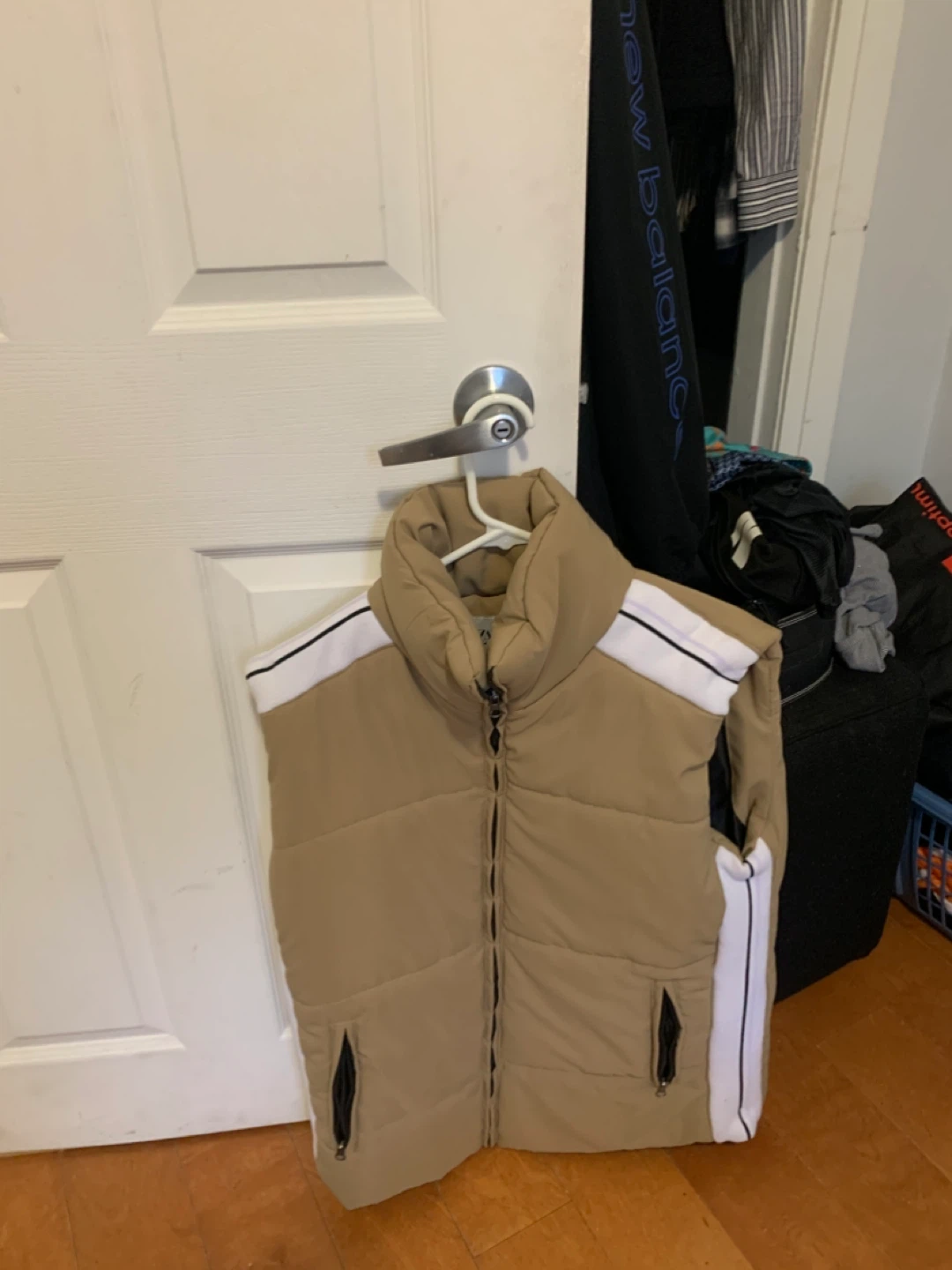 Zara Puffer Vest Size L
