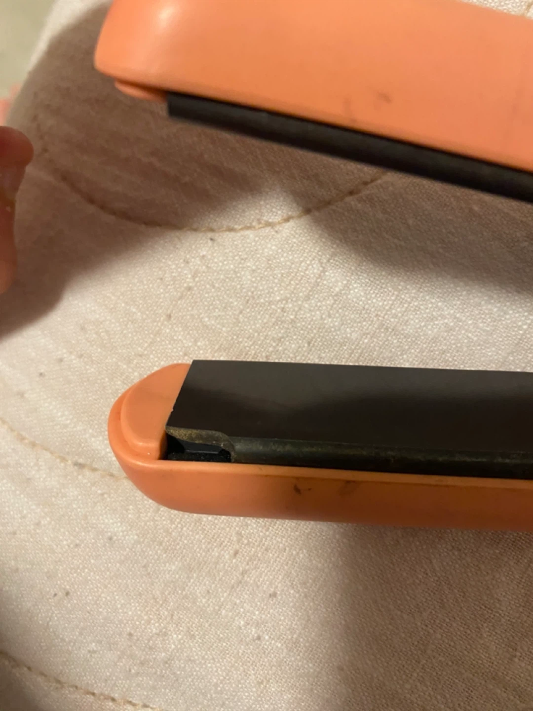 Amika Hair Straightener - photo 2