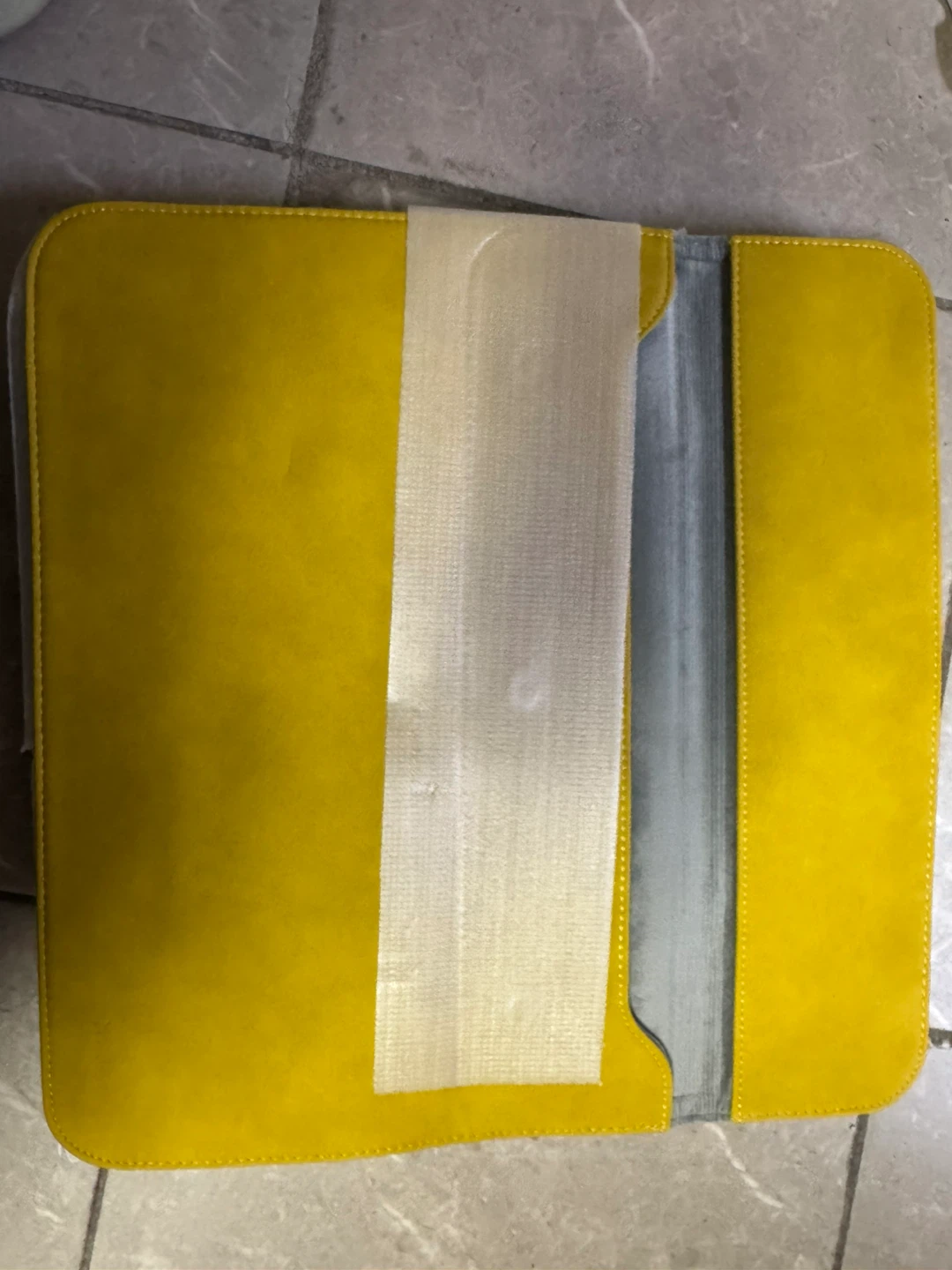Yellow HYZUO Laptop Sleeve Case