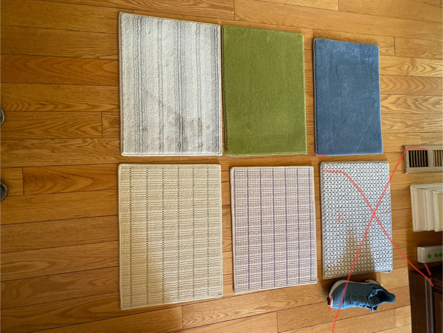 Set of 5 NEW Accent Rugs