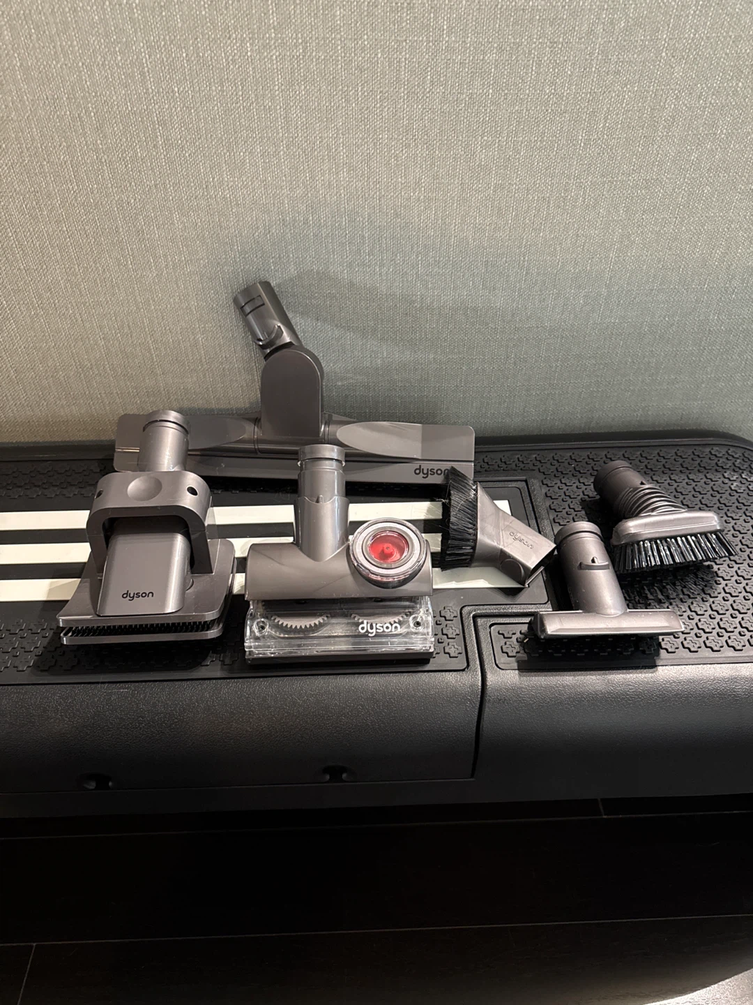 Dyson Ball Animal Vacuum Cleaner - photo 2