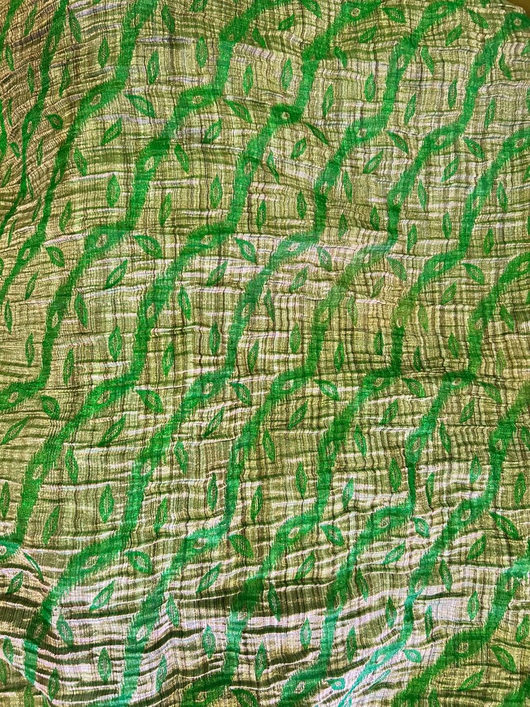 Green Fabric Roll with Leaf Pattern - photo 2