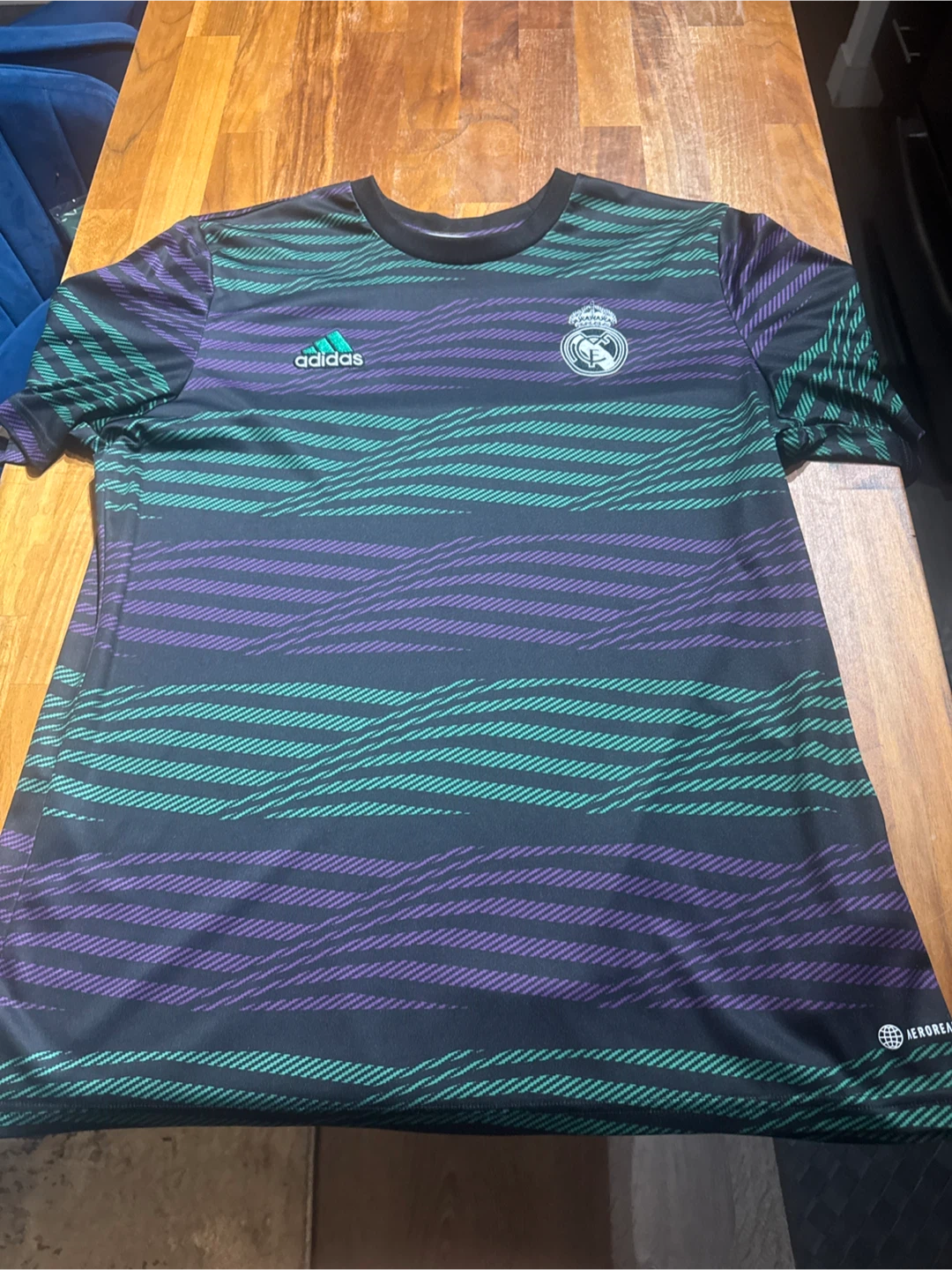 Adidas Real Madrid T-Shirt Purple Green Stripe large