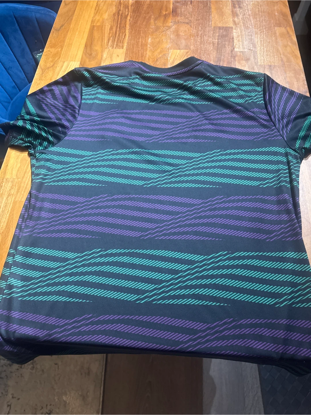 Adidas Real Madrid T-Shirt Purple Green Stripe large - photo 2