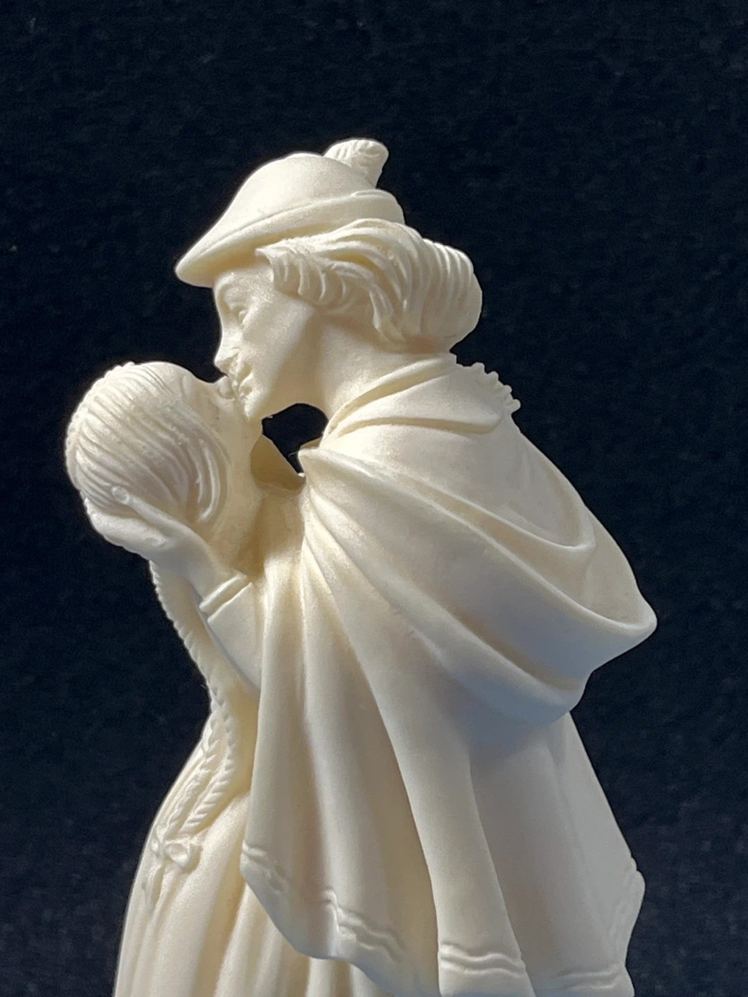 Vintage🇮🇹Alabaster "Romeo & Juliet" Sculpture – Faro Italy - photo 2