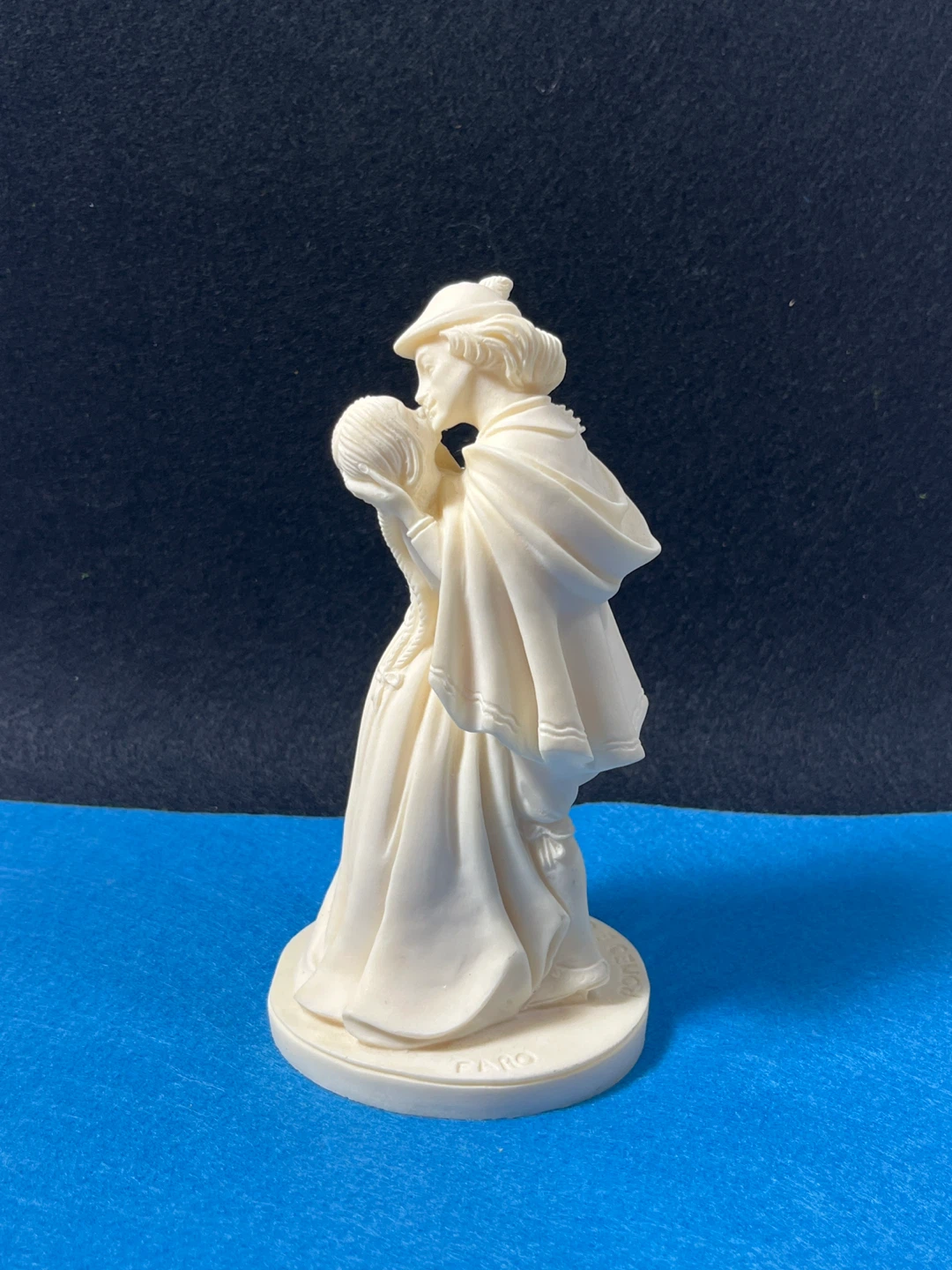 Vintage🇮🇹Alabaster "Romeo & Juliet" Sculpture – Faro Italy