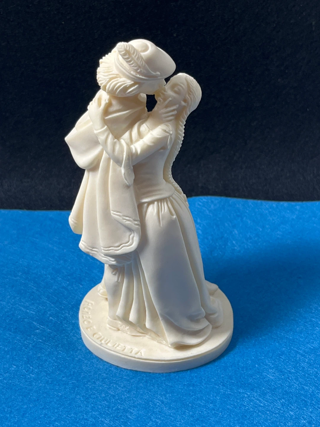 Vintage🇮🇹Alabaster "Romeo & Juliet" Sculpture – Faro Italy - photo 5