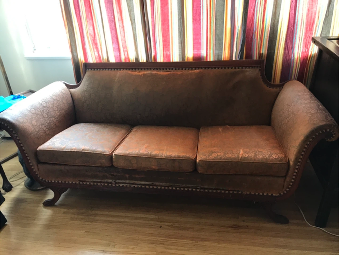 FREE ANTIQUE FURNITURE