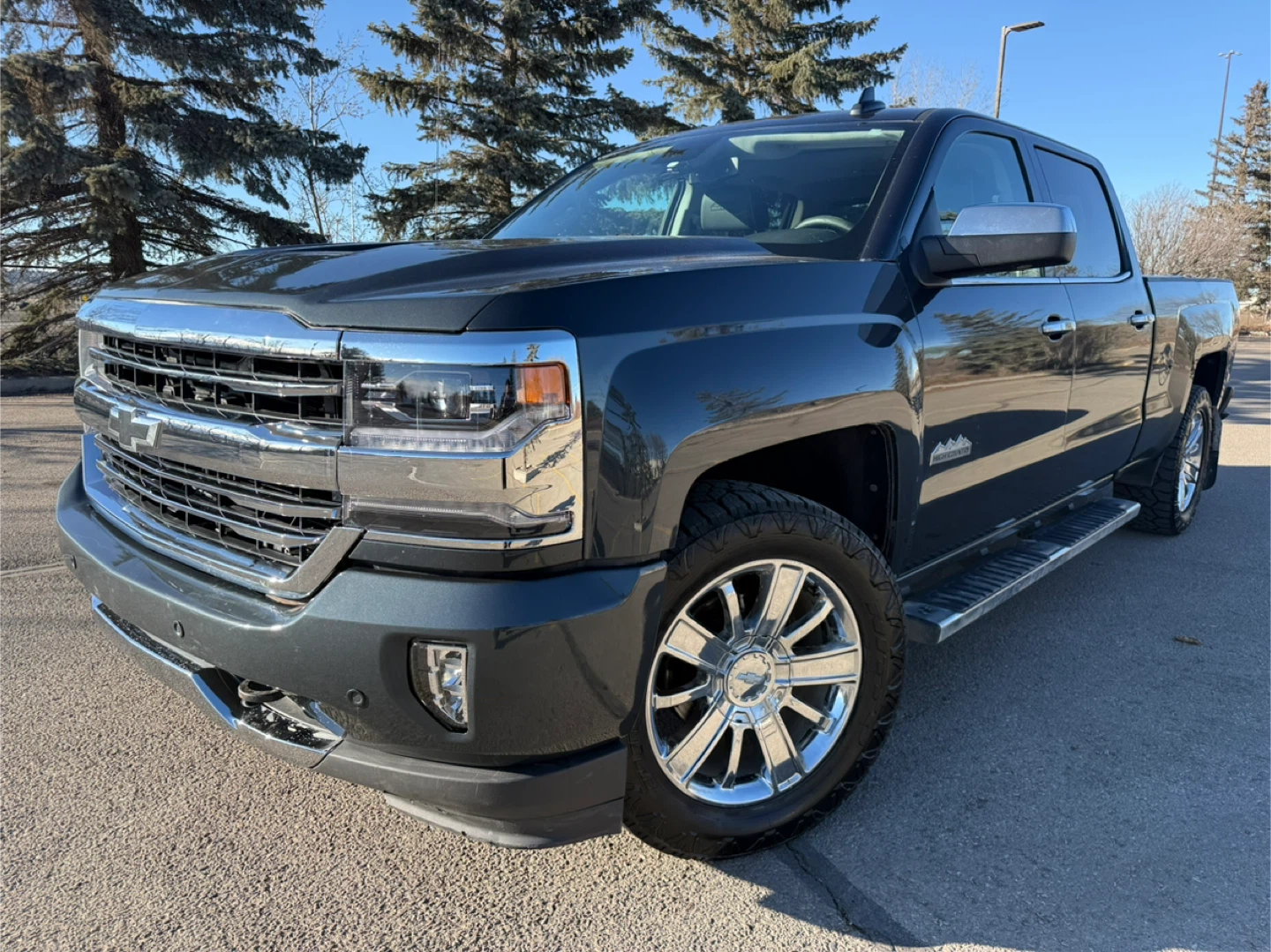 2017 Chevrolet Silverado 1500 High Country 6.2L