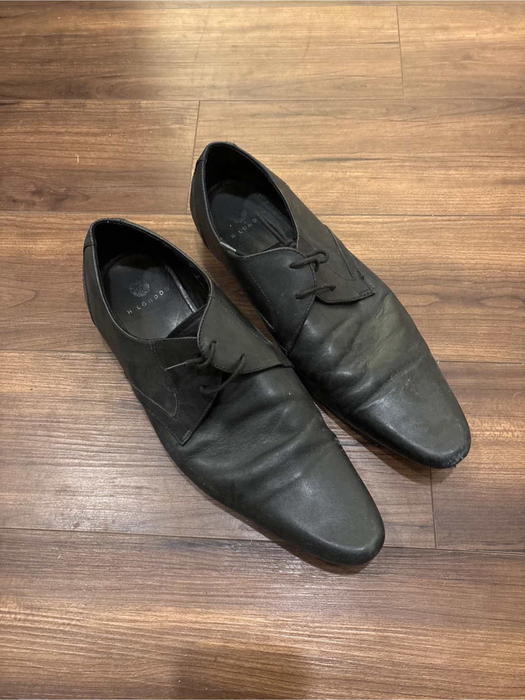 men’s dress shoes