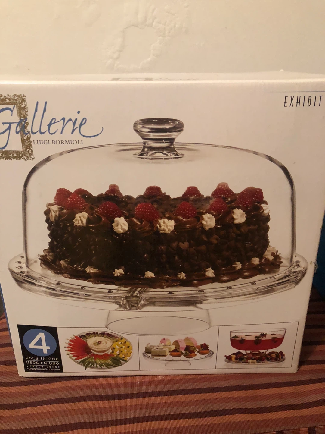 Cake and dip plate