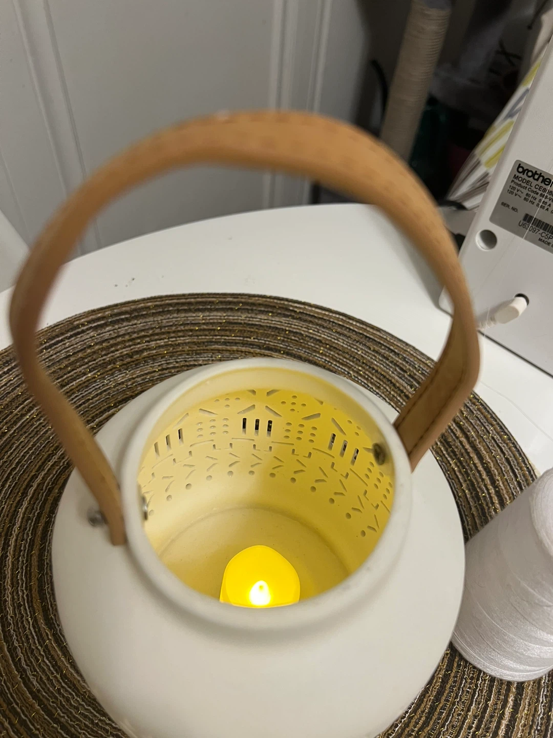 White Ceramic Lantern with Leather Handle - photo 3