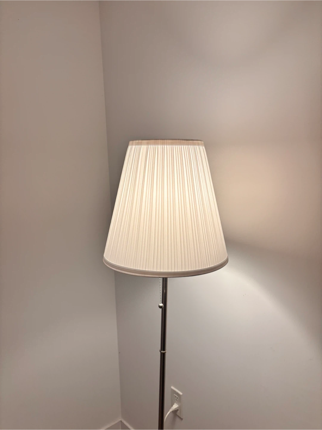 Floor lamp, nickel plated/white