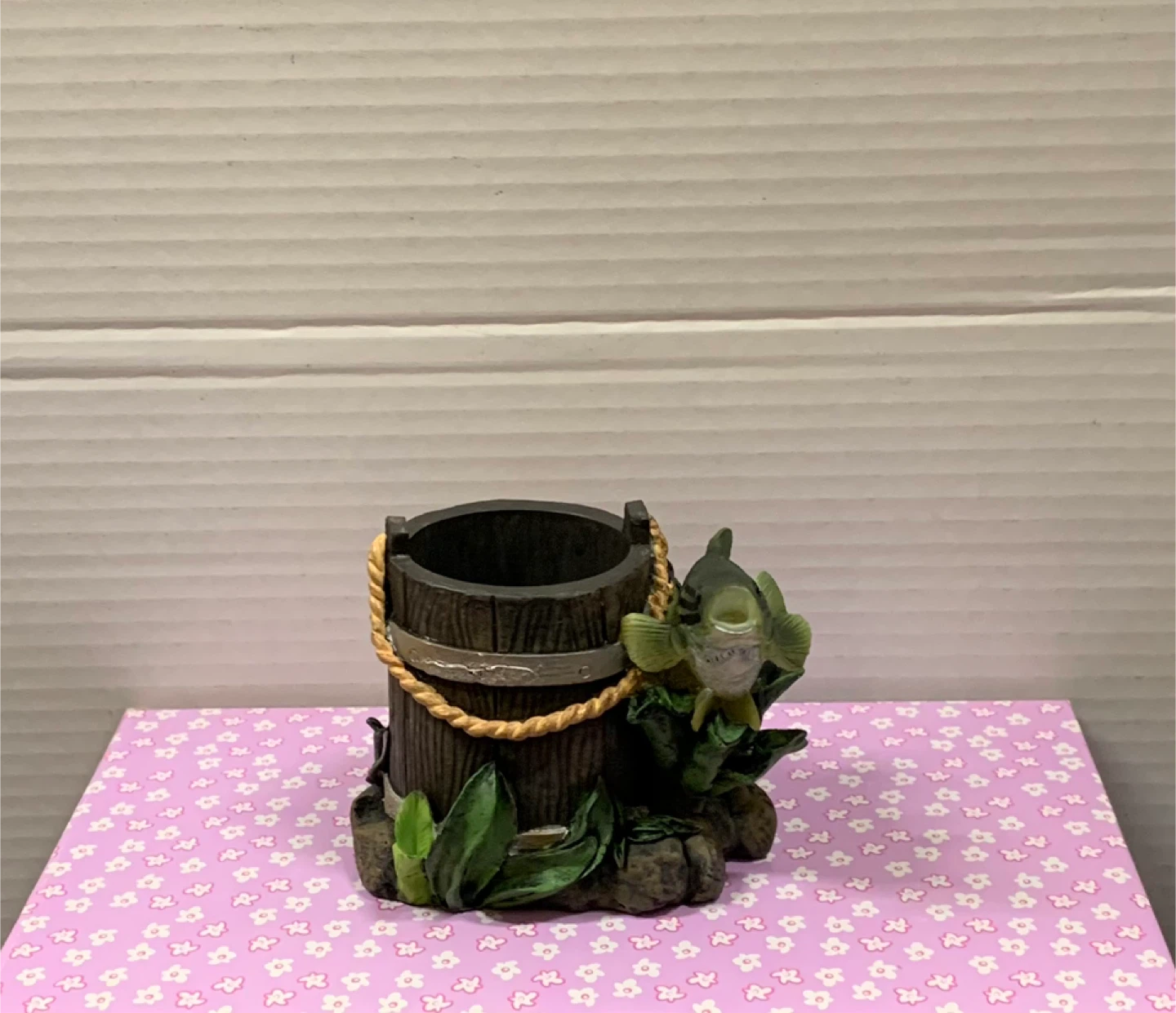 Fishing - themed decorative holder 🐟 🦀 - photo 2