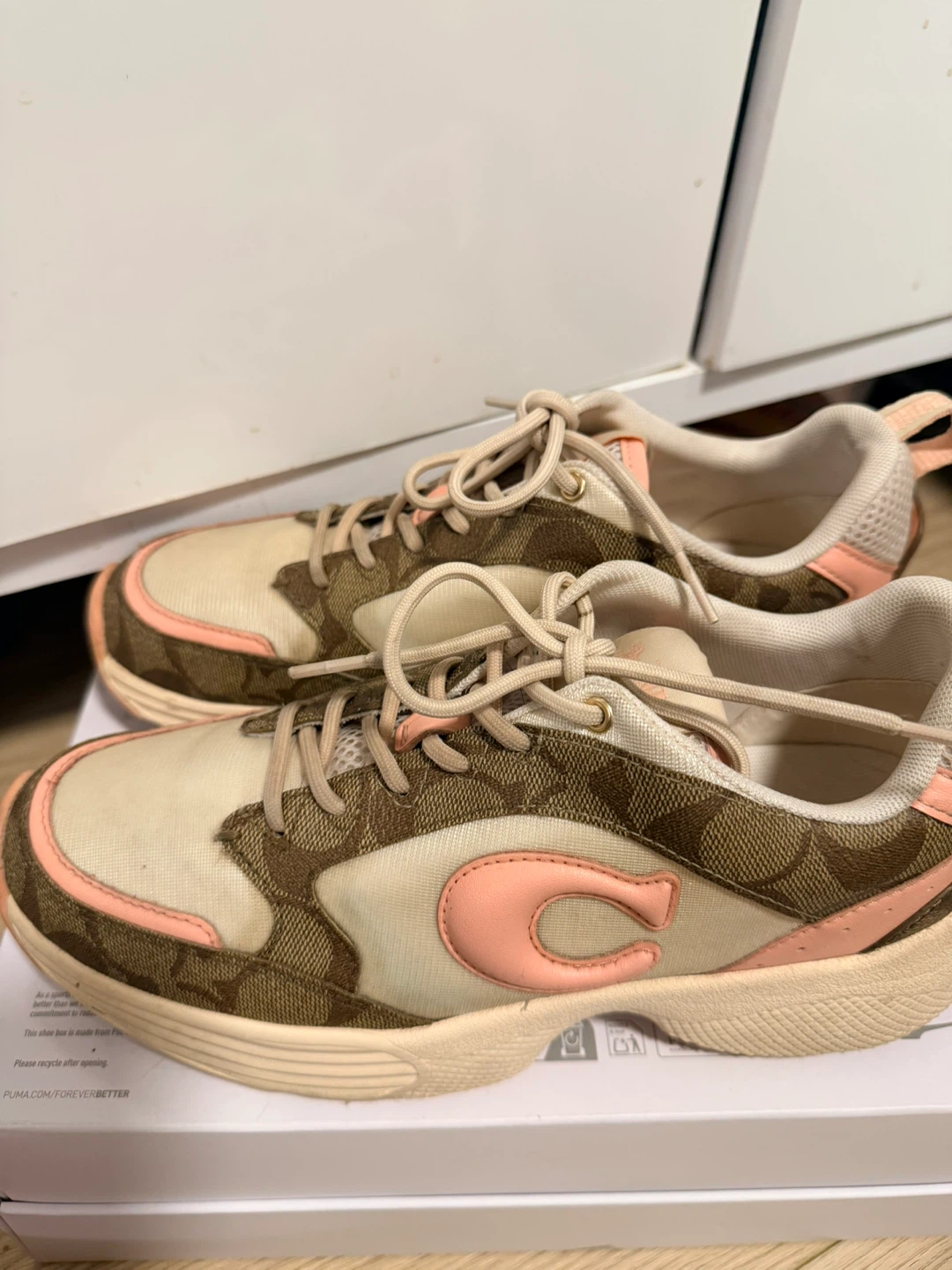 Coach logo chunky shoes 7.5