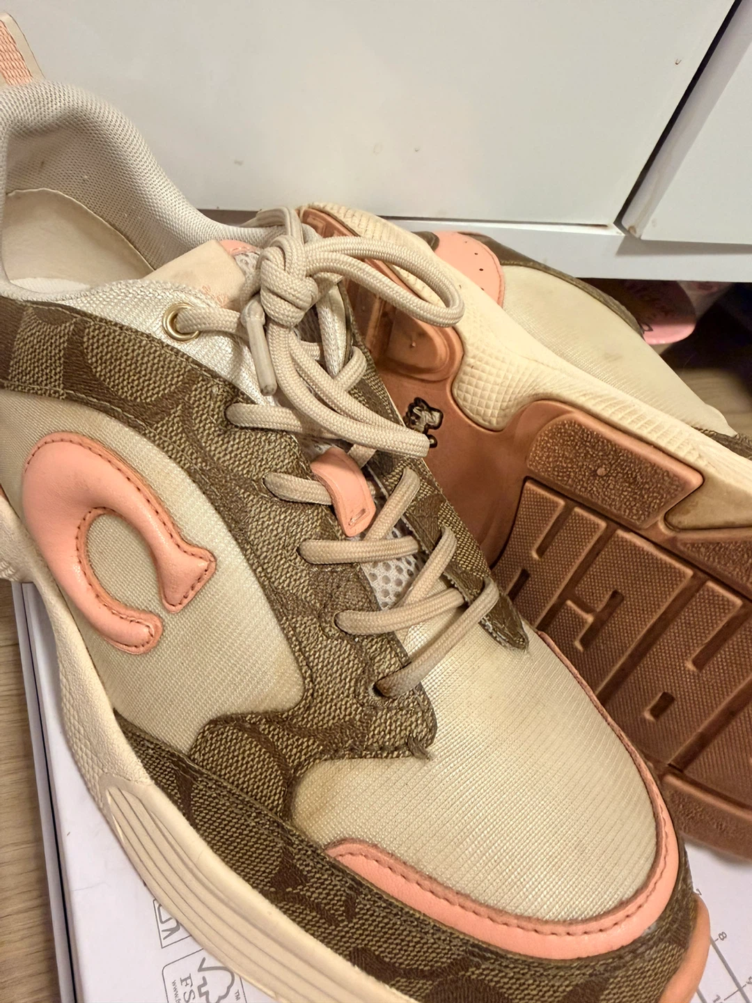 Coach logo chunky shoes 7.5 - photo 2