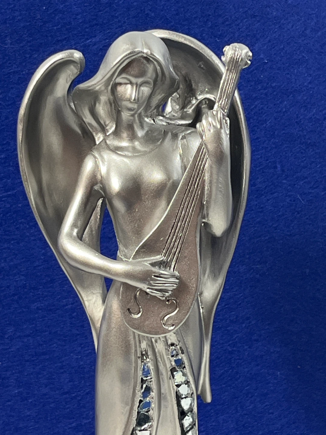 Stunning 12” Silver Angel Figurine - Pier 1 Decor - photo 3