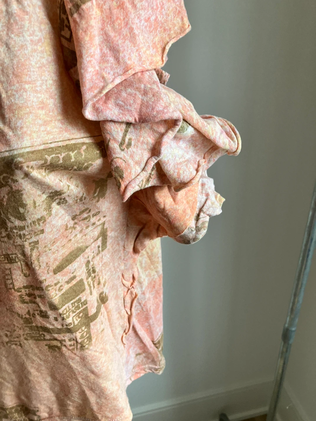 Women's Pink Graphic Ruffle Sleeve Shirt - photo 3
