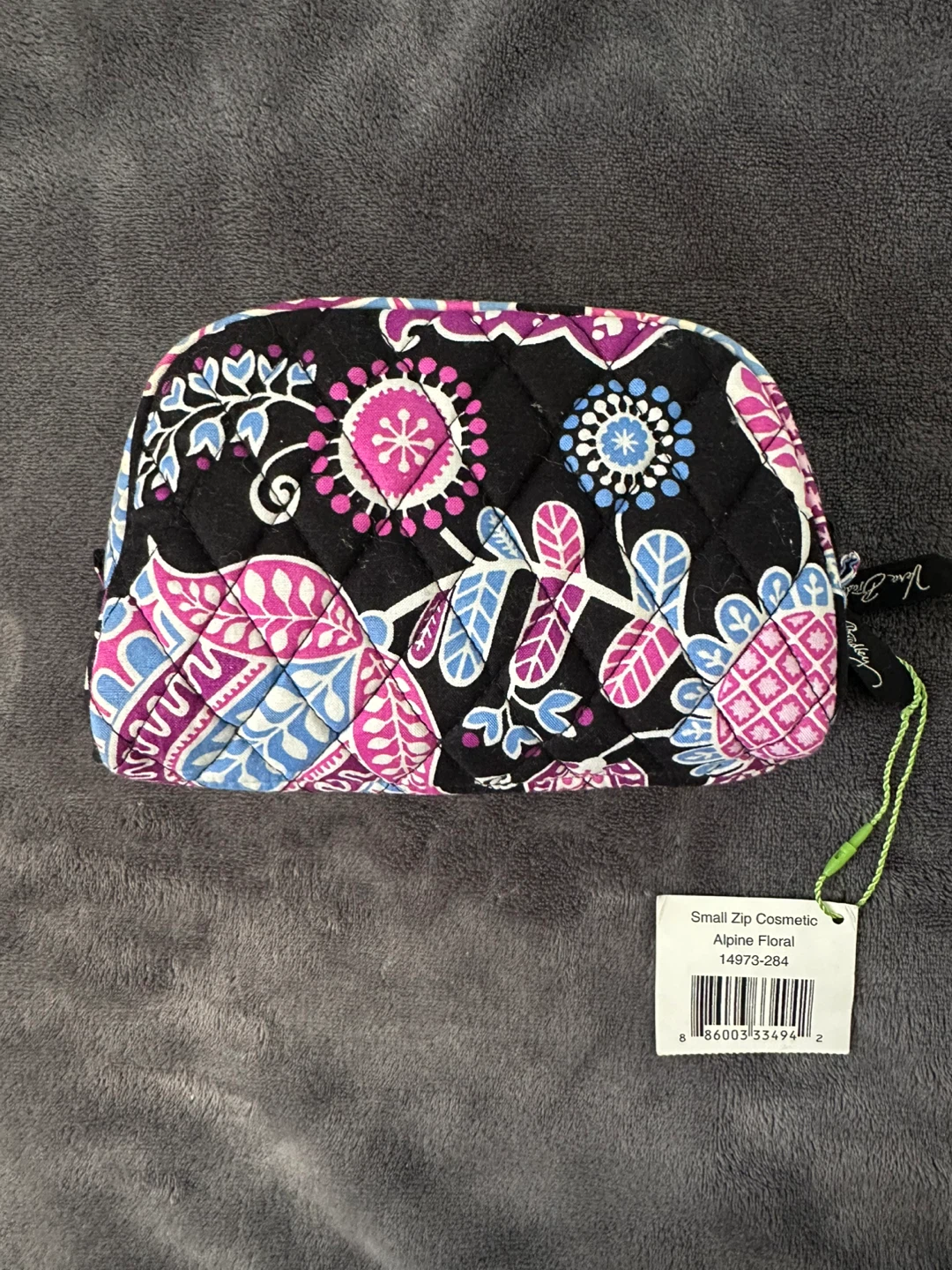 NWT! Vera Bradley Black Floral Quilted Cosmetic Pouch - photo 2